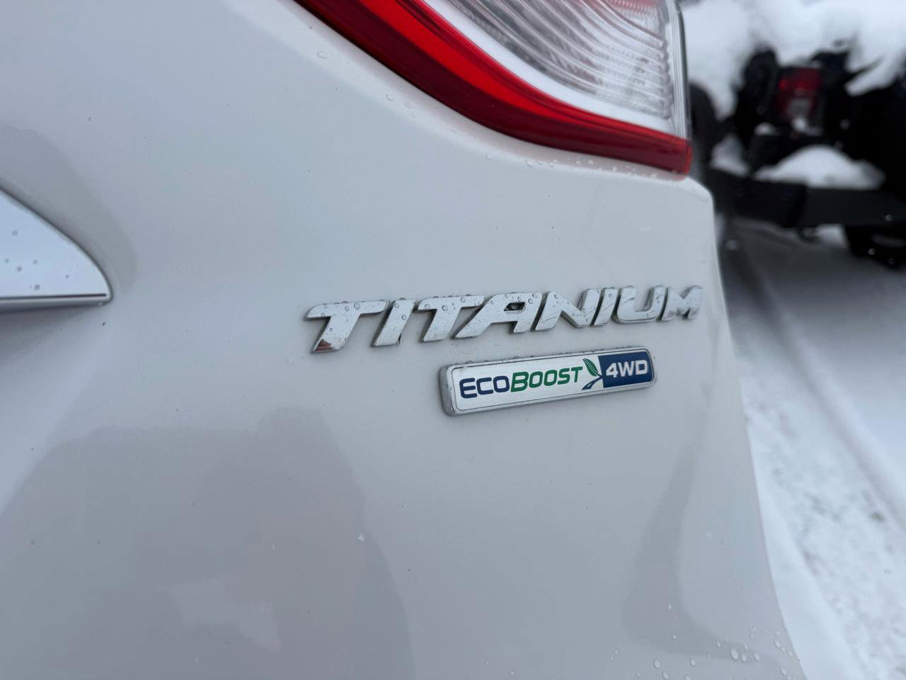 Used 2016 Ford Escape Titanium w/ Equipment Group 301A image 21