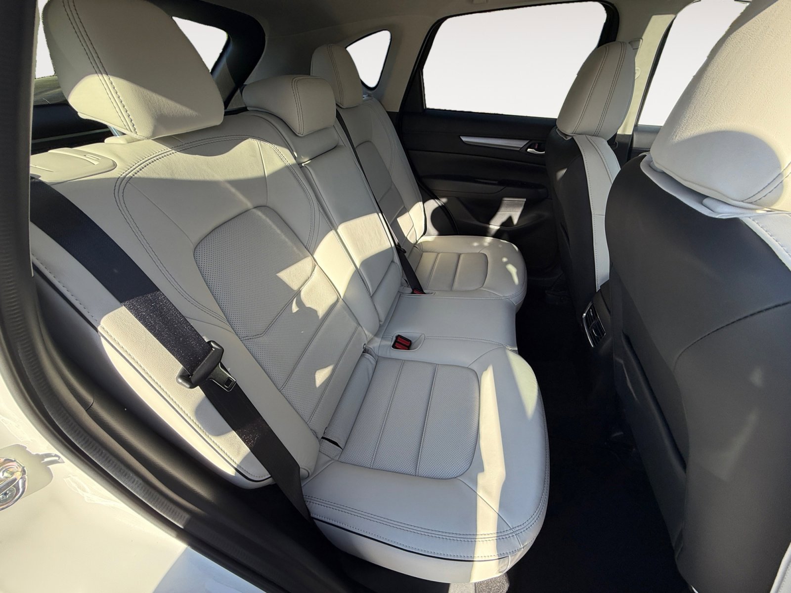 Certified 2025 MAZDA CX-5 AWD 2.5 S w/ Preferred Package image 18