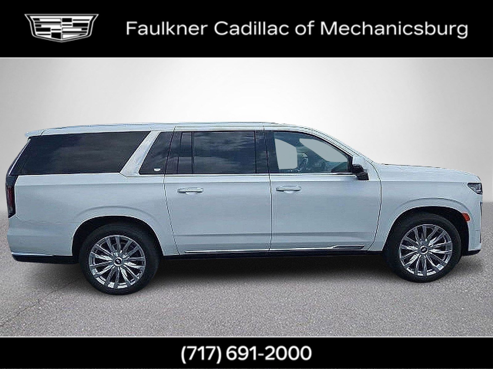 Used 2024 Cadillac Escalade ESV Premium Luxury w/ Performance Package AWD/4WD image 12