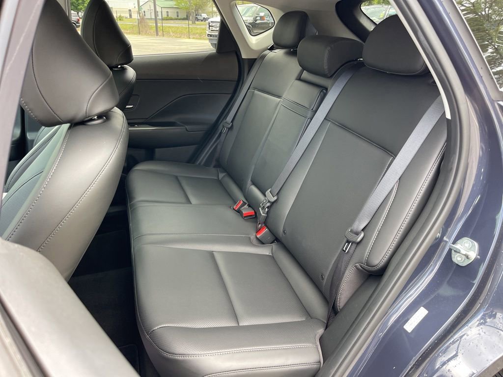 Used 2024 Hyundai Kona Limited FWD image 21