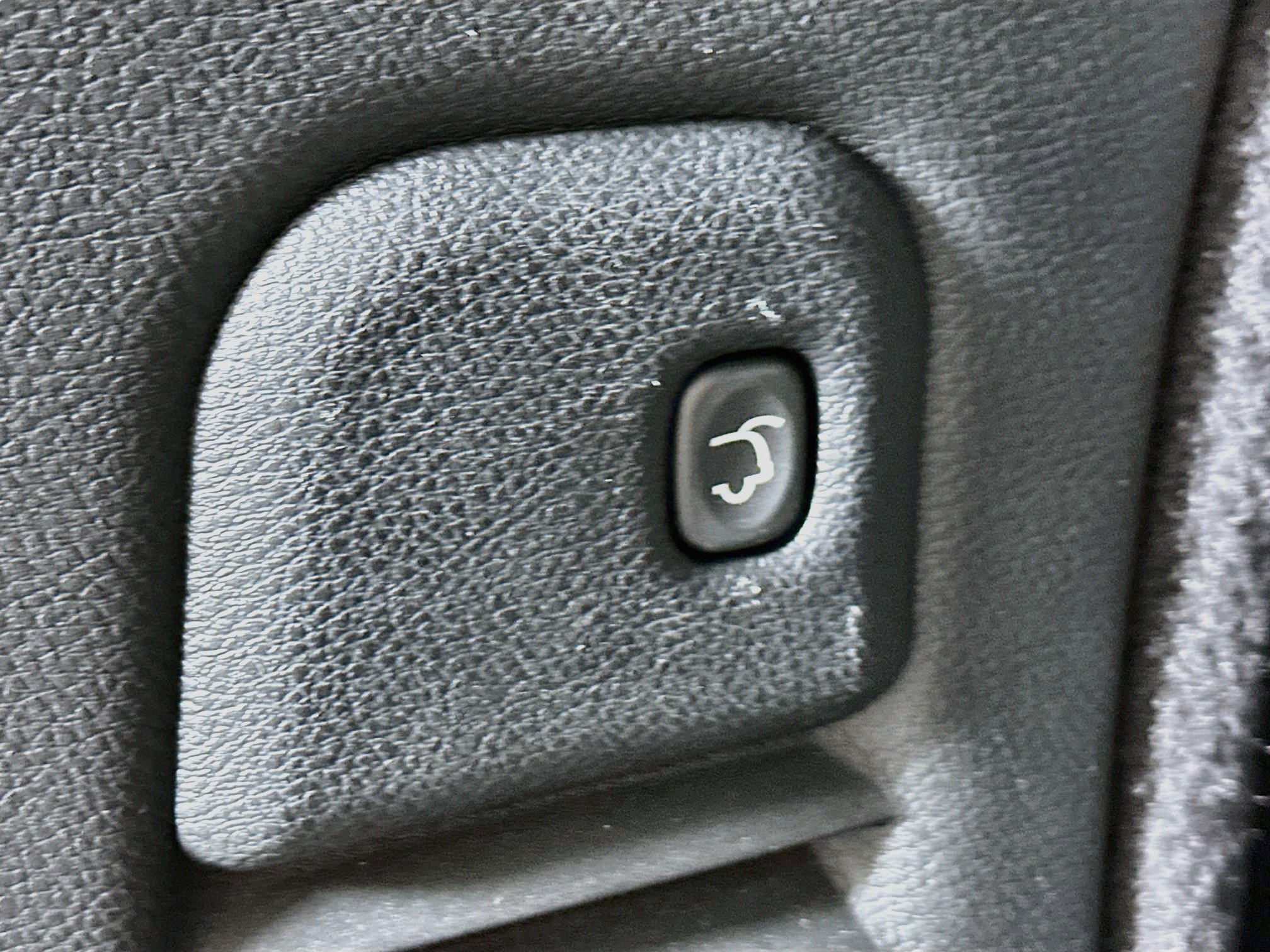 Used 2025 Dodge Durango GT AWD/4WD image 31