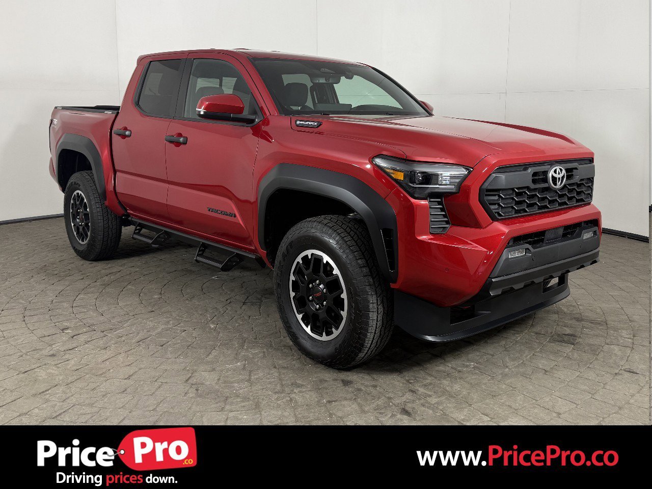 Used 2025 Toyota Tacoma TRD Off-Road w/ TRD Off Road Upgrade Package AWD/4WD image 1