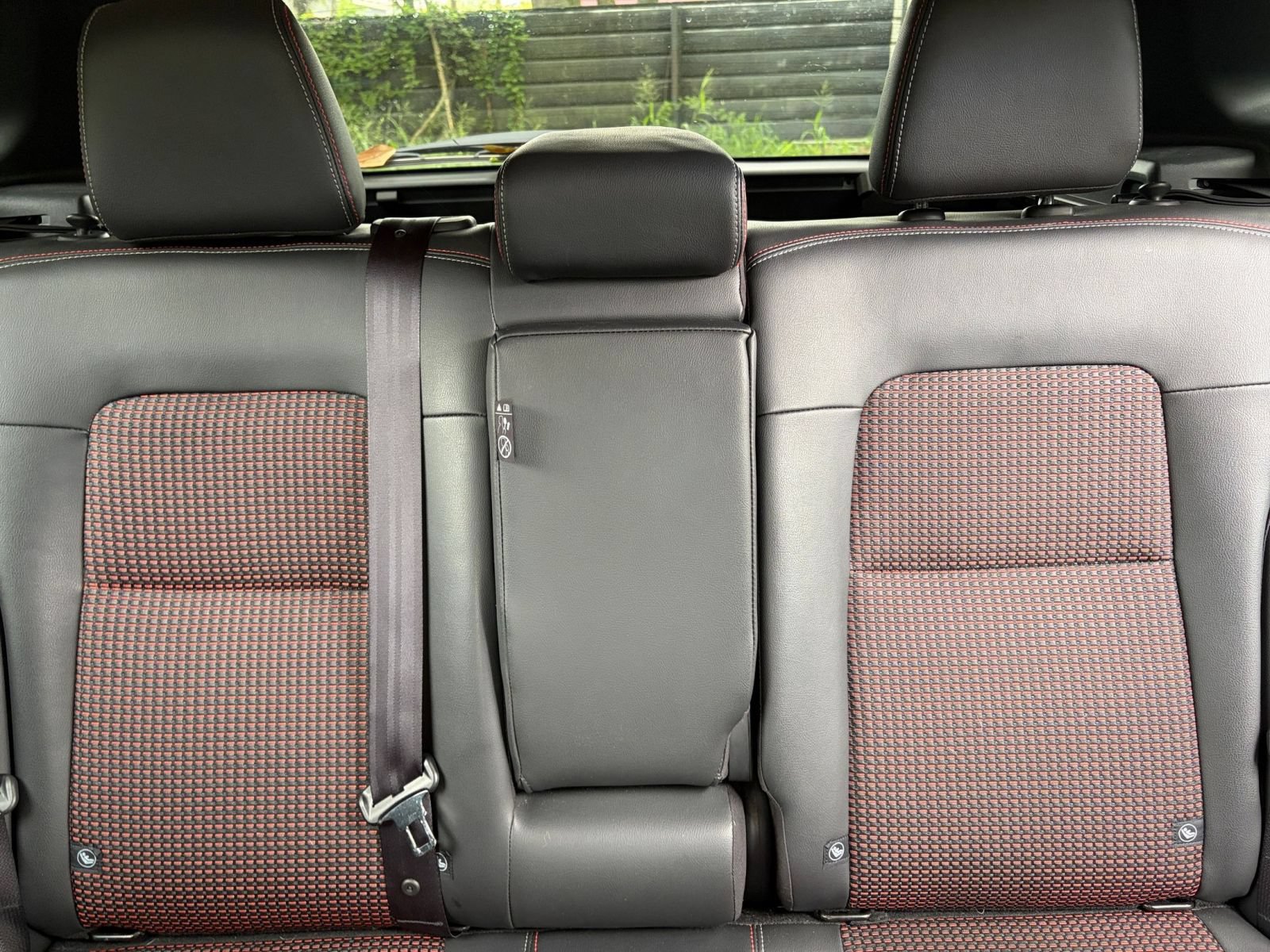 Used 2026 Nissan Kicks SR FWD image 37