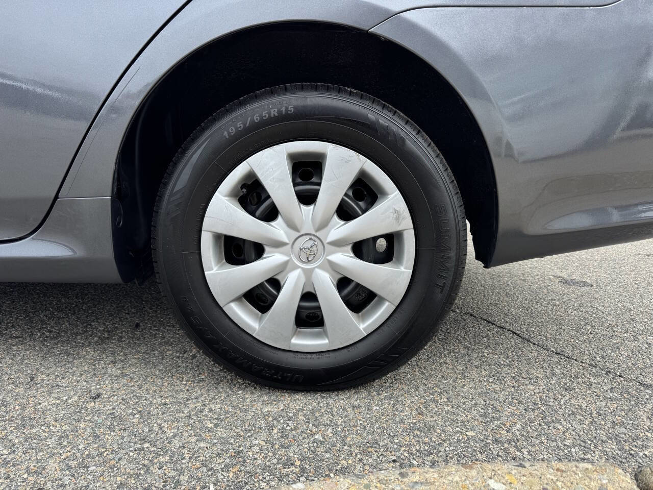 Used 2010 Toyota Corolla FWD image 6