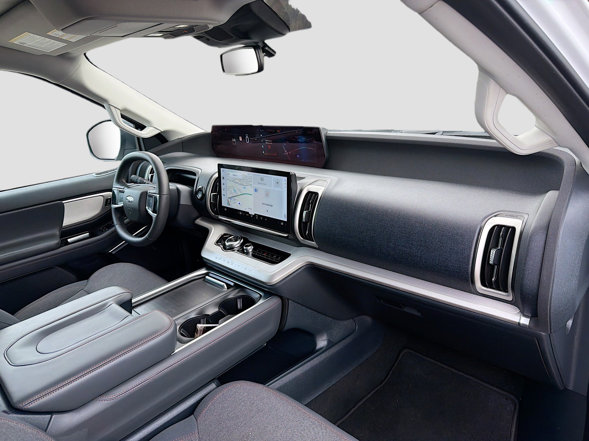 Used 2025 Ford Expedition Active image 15