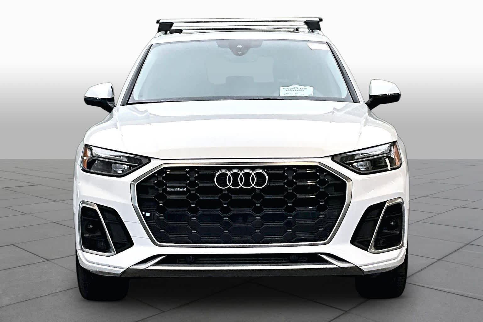 Certified 2023 Audi Q5 2.0T Premium w/ Convenience Package AWD/4WD image 4