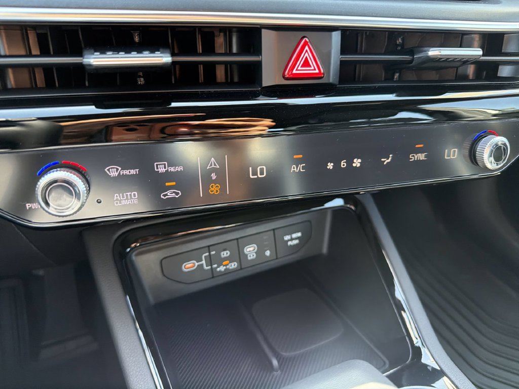 New 2026 Kia K5 GT-Line w/ GT-Line Premium Package FWD image 18