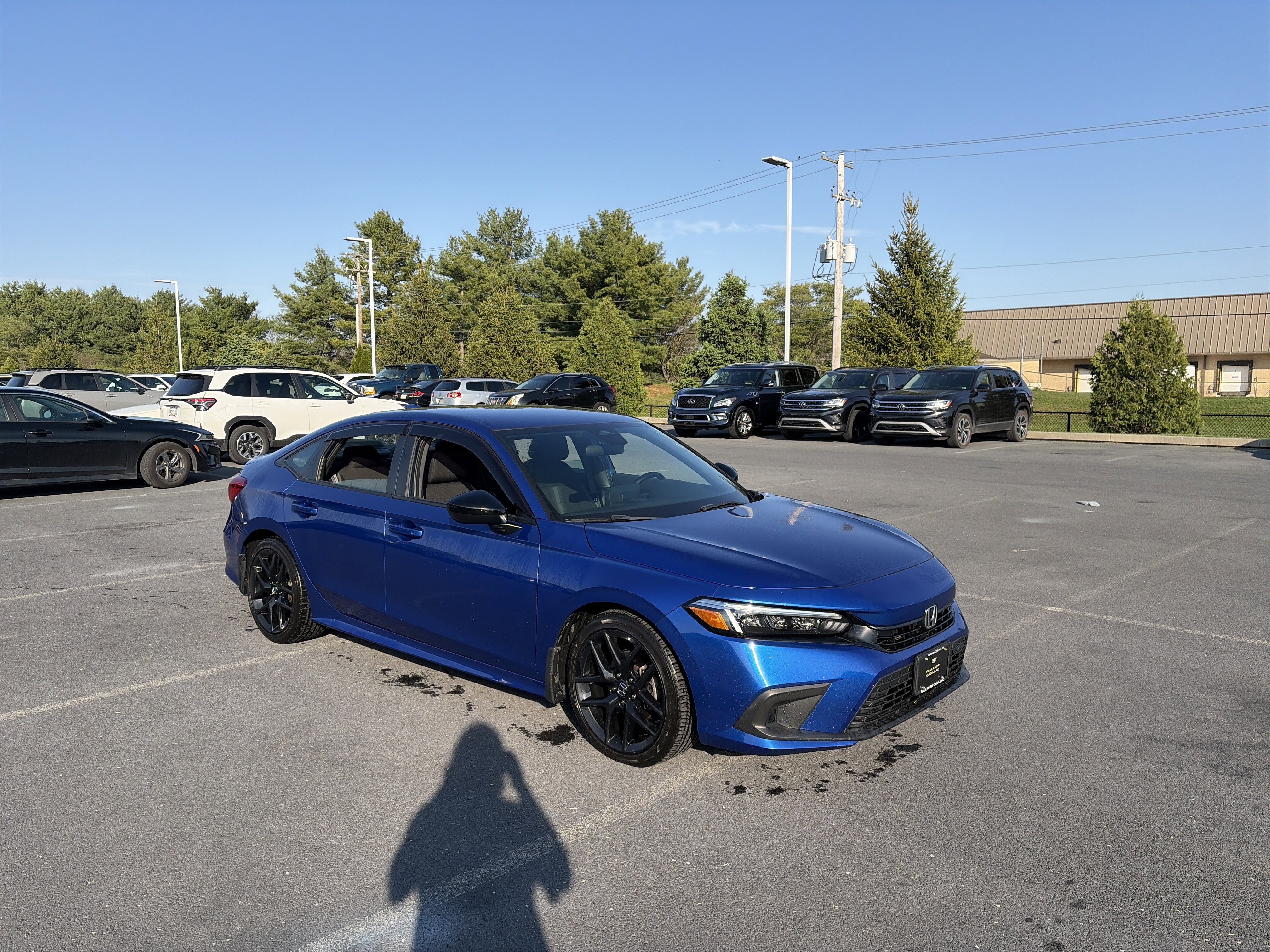 Used 2023 Honda Civic Sport image 3