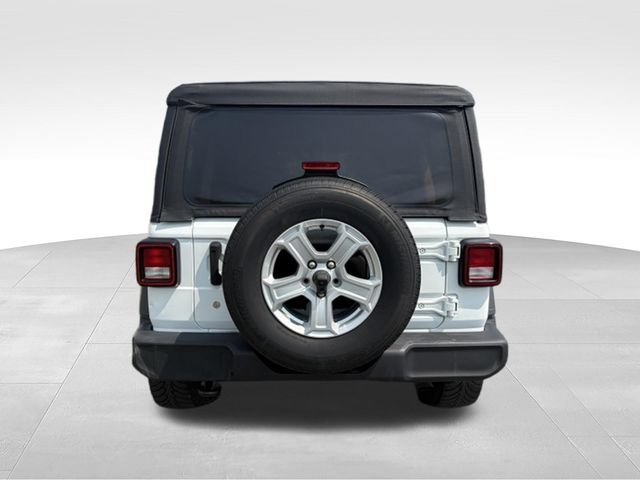 Used 2018 Jeep Wrangler Unlimited Sport S AWD/4WD image 14