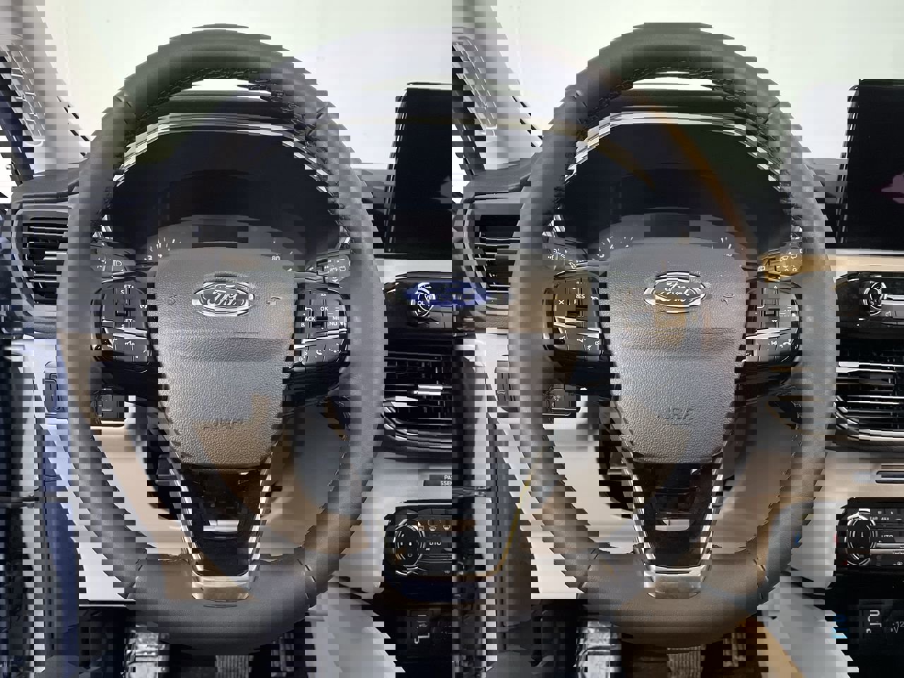 Used 2022 Ford Escape SE w/ Convenience Package image 14