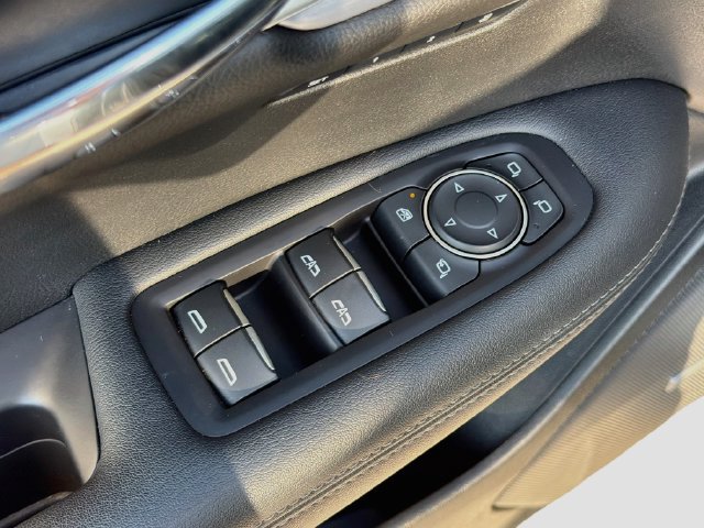 Used 2024 Cadillac XT6 Premium Luxury FWD image 28