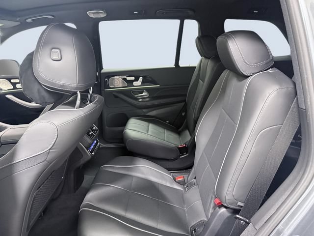 New 2026 Mercedes-Benz GLS 450 4MATIC image 7