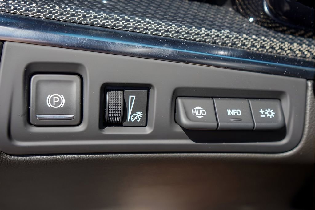 New 2026 Cadillac XT5 Sportv w/ LPO, Onyx Lite Package image 16