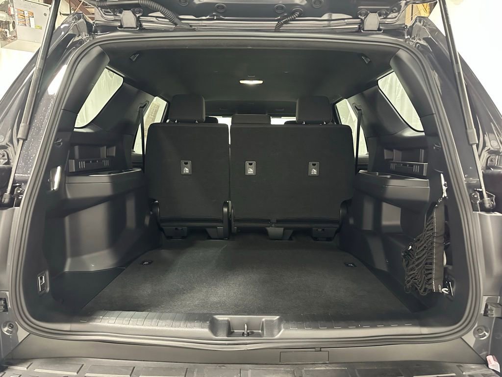 Used 2025 Toyota 4Runner TRD Off-Road image 47