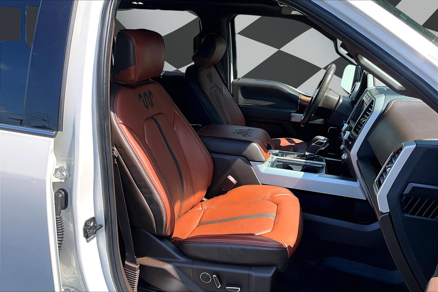 Used 2020 Ford F150 King Ranch w/ Equipment Group 601A Luxury AWD/4WD image 7