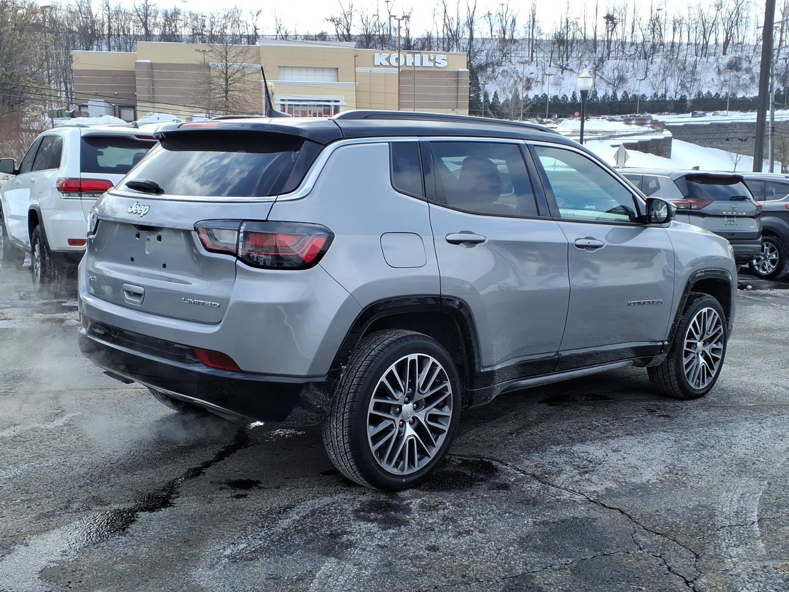 Certified 2023 Jeep Compass Limited w/ Elite Group image 4