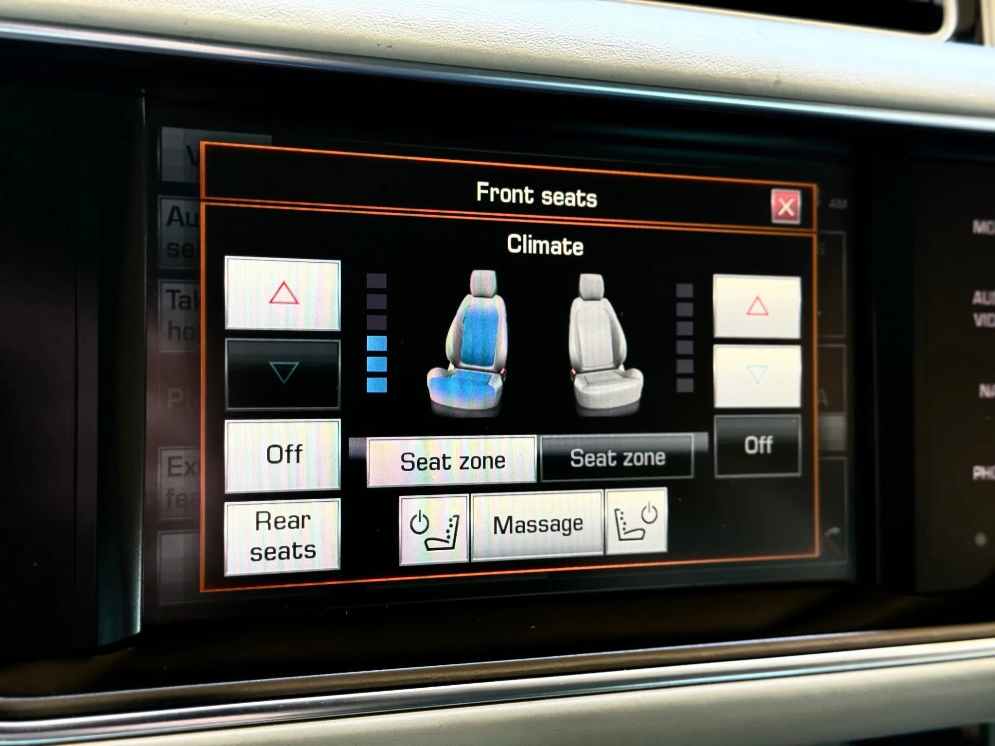 Used 2014 Land Rover Range Rover Supercharged image 46