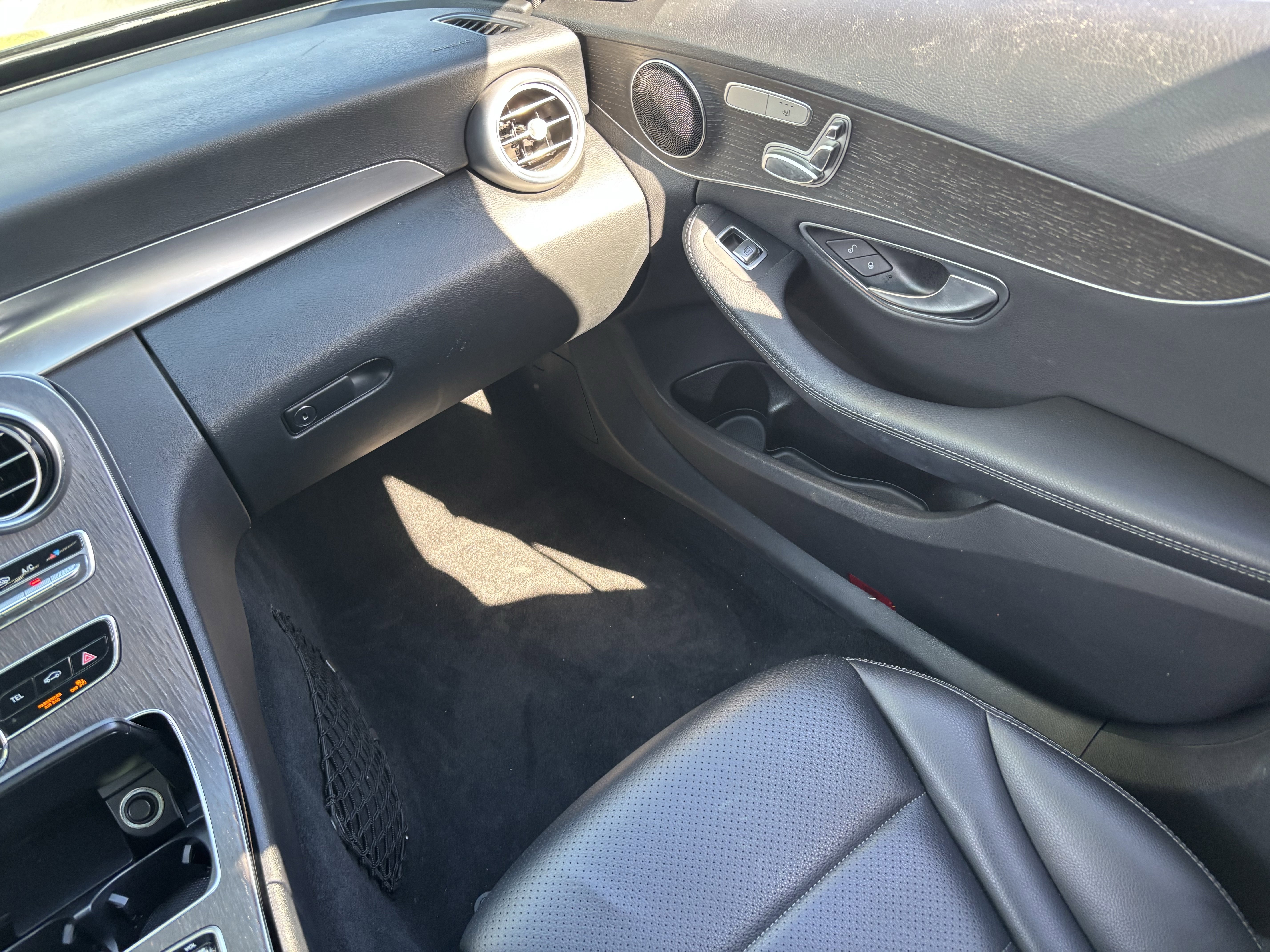 Used 2019 Mercedes-Benz C 300 Sedan image 14