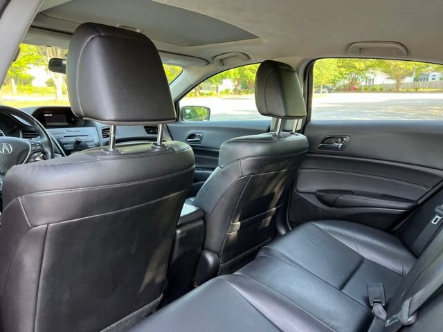 Used 2017 Acura ILX FWD image 14
