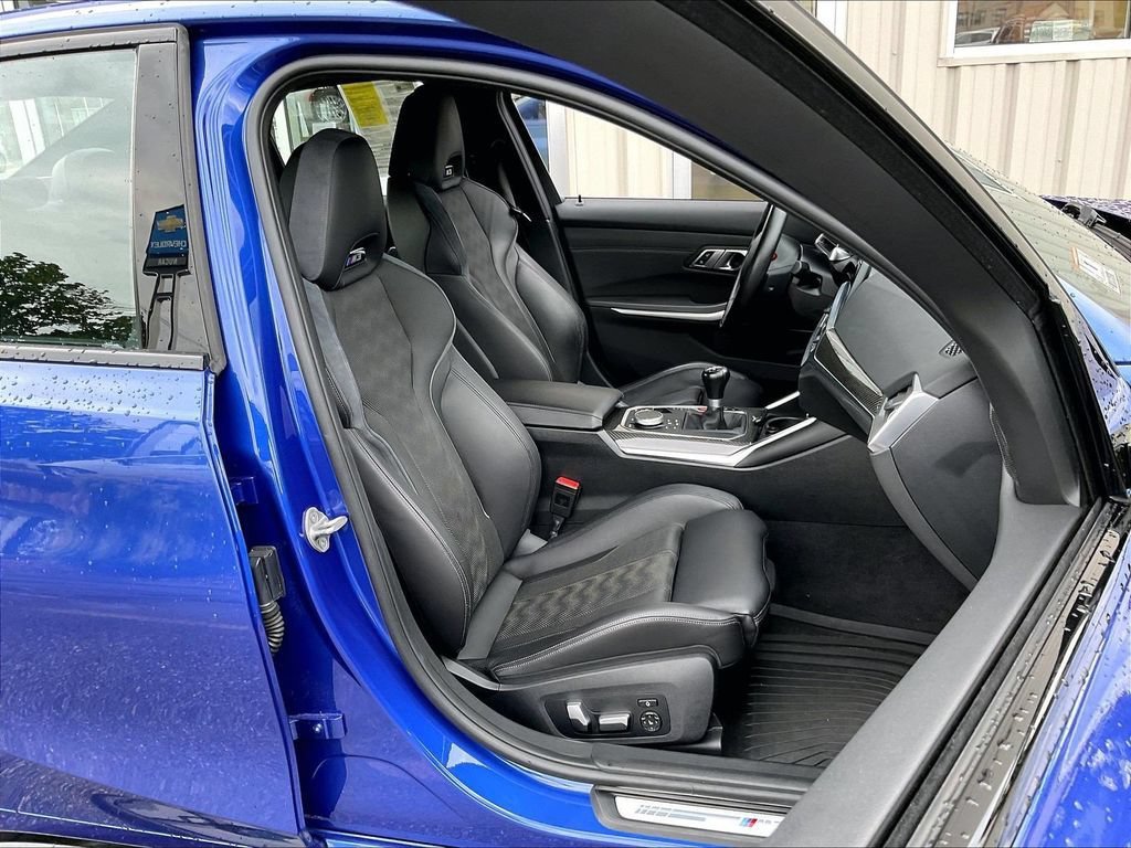 Used 2021 BMW M3 w/ Executive Package RWD image 11