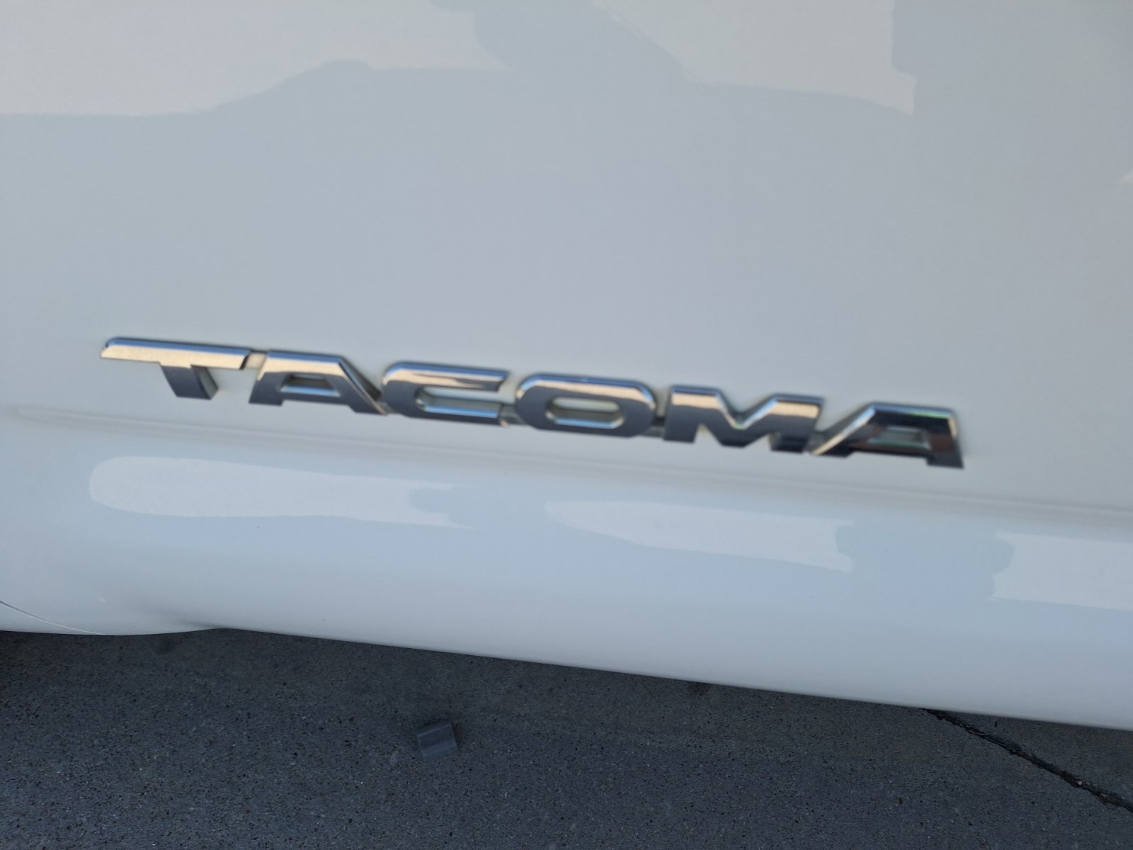 Used 2015 Toyota Tacoma 2WD Access Cab image 13