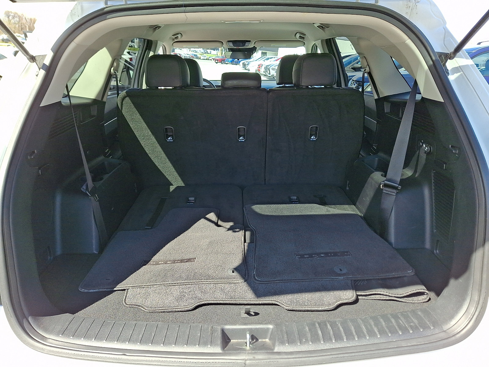 Used 2024 Kia Sorento S image 30