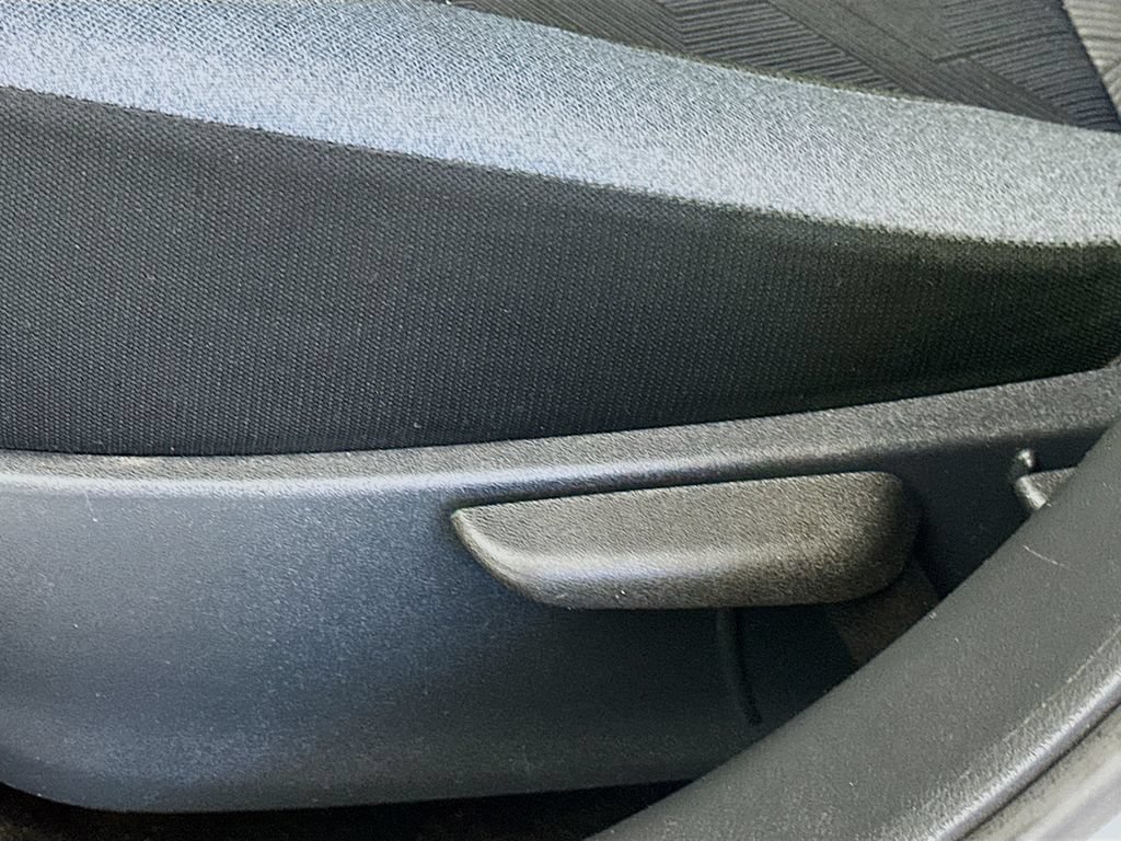 Used 2023 Nissan Versa SV FWD image 22