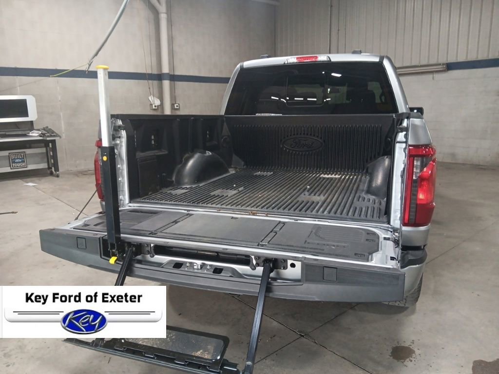 Used 2025 Ford F150 XLT w/ Equipment Group 302A MID AWD/4WD image 15