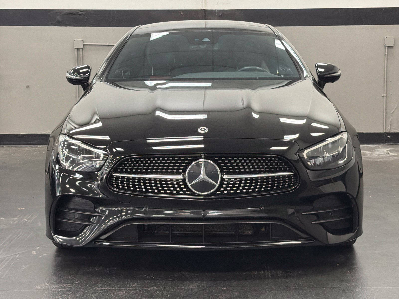 Used 2022 Mercedes-Benz E 450 Coupe image 4