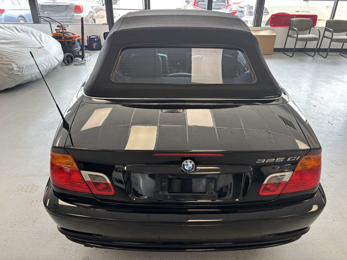 Used 2001 BMW 325Ci Convertible RWD image 12