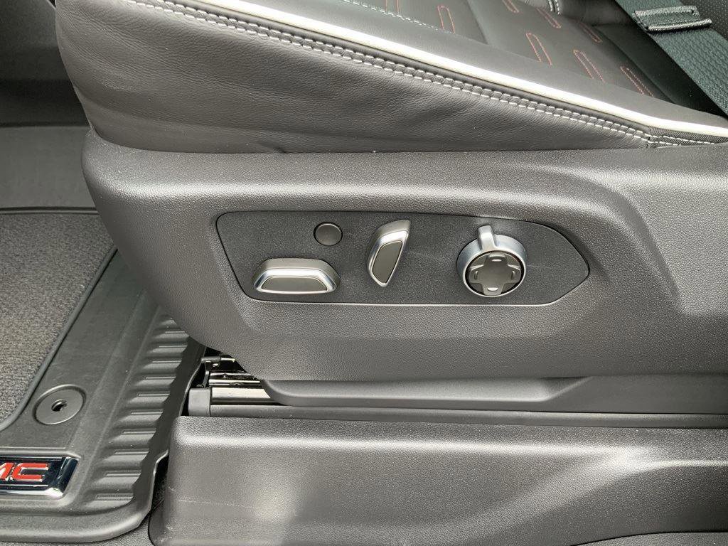 New 2025 GMC Sierra 1500 AT4X image 34