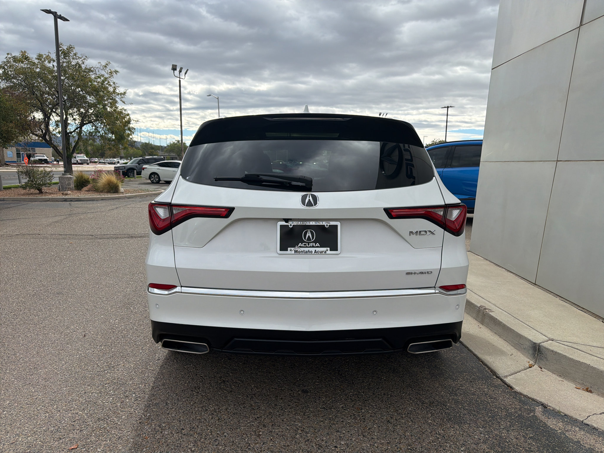 Certified 2024 Acura MDX w/ Advance Package AWD/4WD image 7