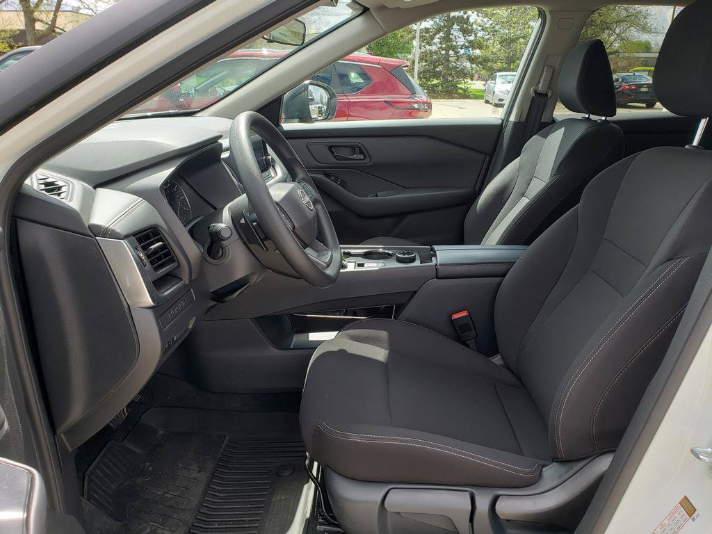 Certified 2025 Nissan Rogue S AWD/4WD image 26