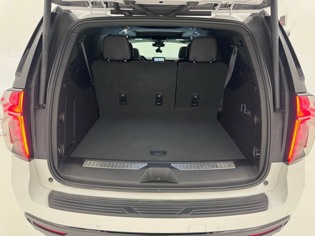 Certified 2024 Chevrolet Suburban RST w/ Luxury Package image 39