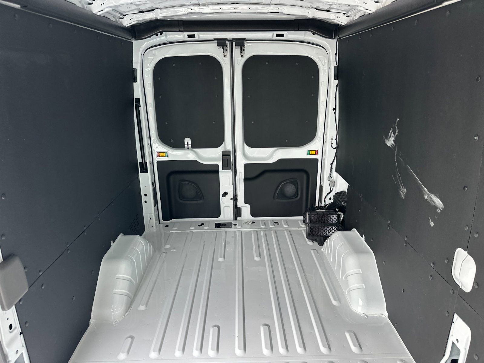 New 2026 Ford Transit 250 148 Medium Roof RWD image 16