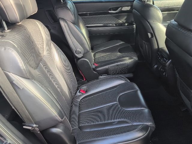 Used 2024 Hyundai Palisade Calligraphy image 15