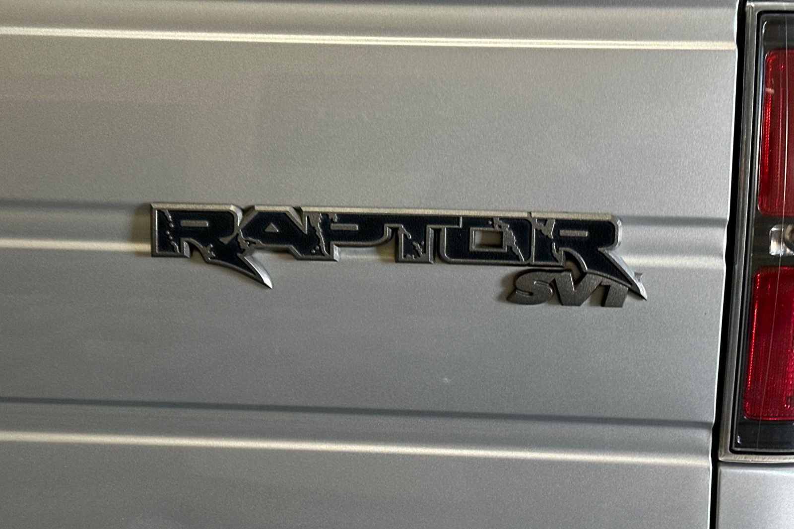 Used 2012 Ford F150 Raptor w/ Raptor Luxury Pkg image 47