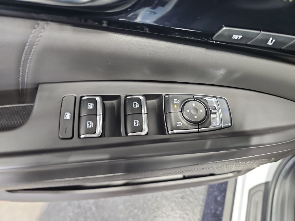 Used 2026 Kia Carnival SX Prestige FWD image 29