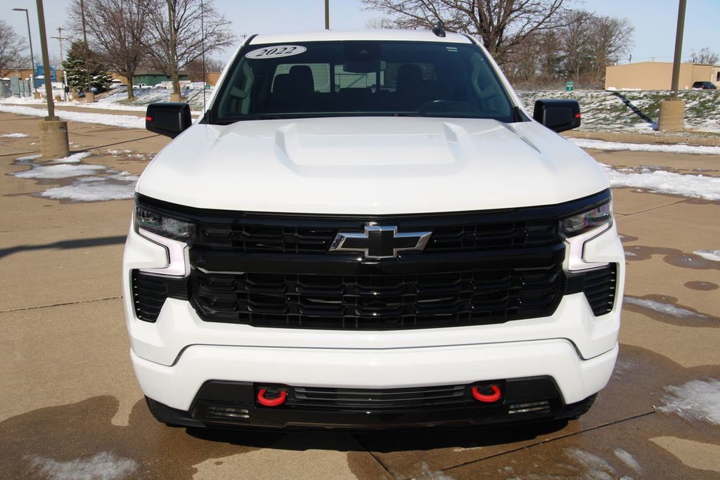 Used 2022 Chevrolet Silverado 1500 RST w/ Redline Edition image 2