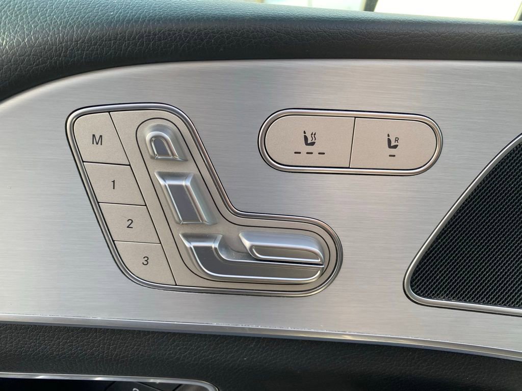 Used 2024 Mercedes-Benz GLE 450e 4MATIC image 14