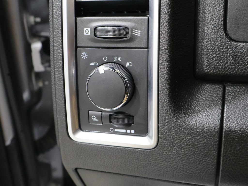Used 2021 RAM 1500 Warlock w/ Warlock All Terrain Package AWD/4WD image 31