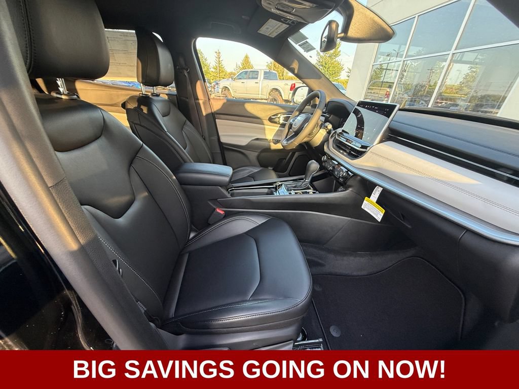 New 2026 Jeep Compass Limited AWD/4WD image 39