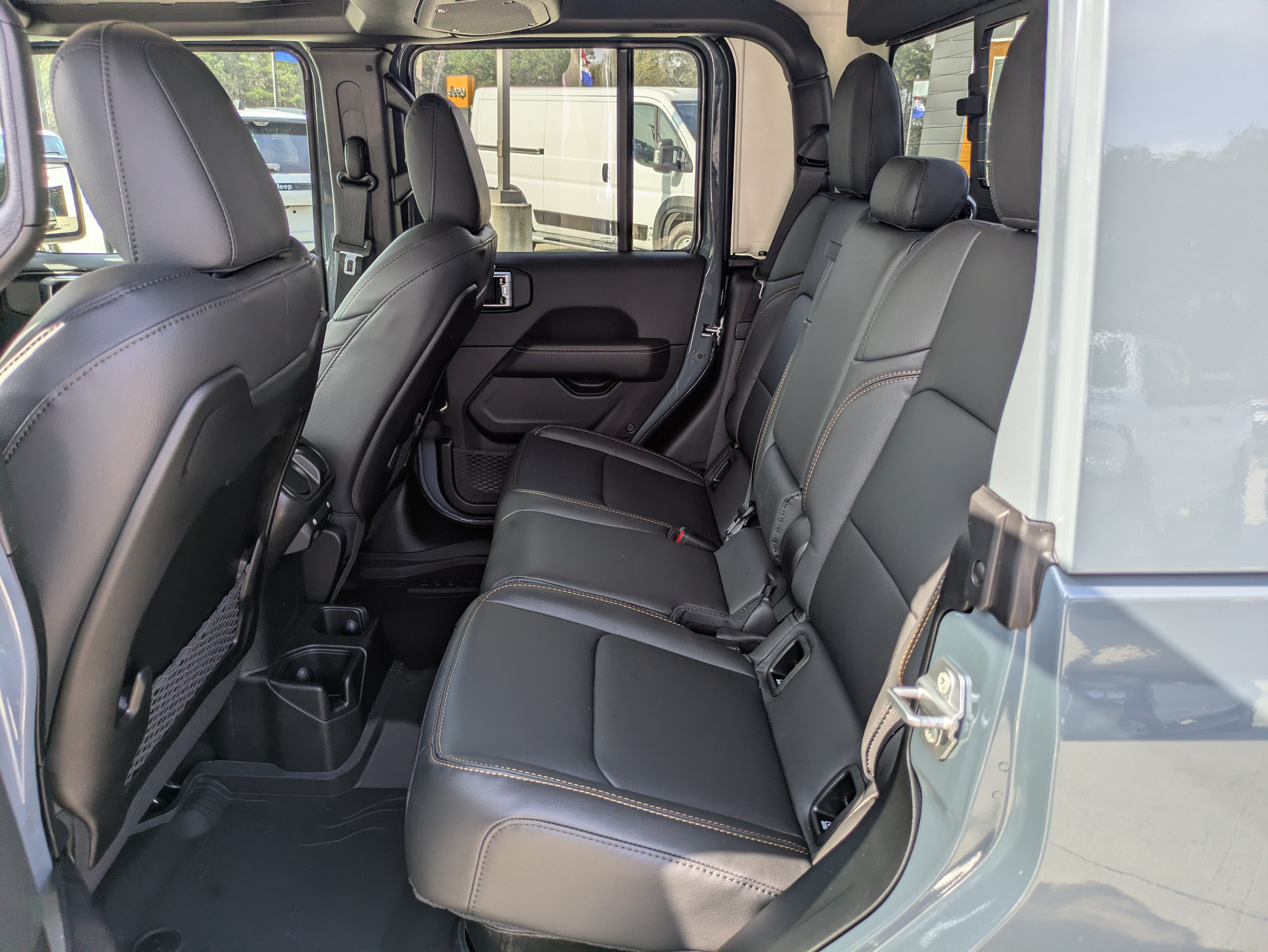 New 2026 Jeep Gladiator Sport AWD/4WD image 10