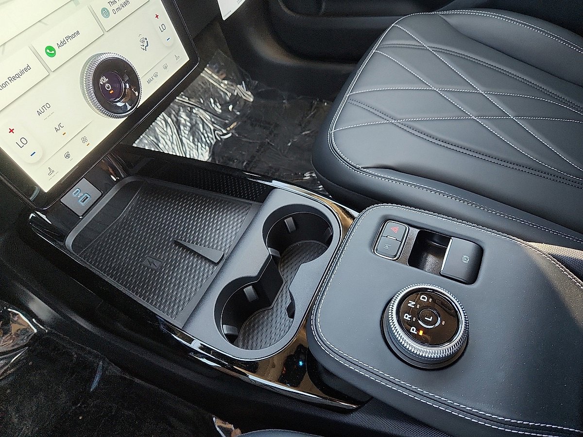 New 2024 Ford Mustang Mach-E Select w/ Comfort Package Lite image 12