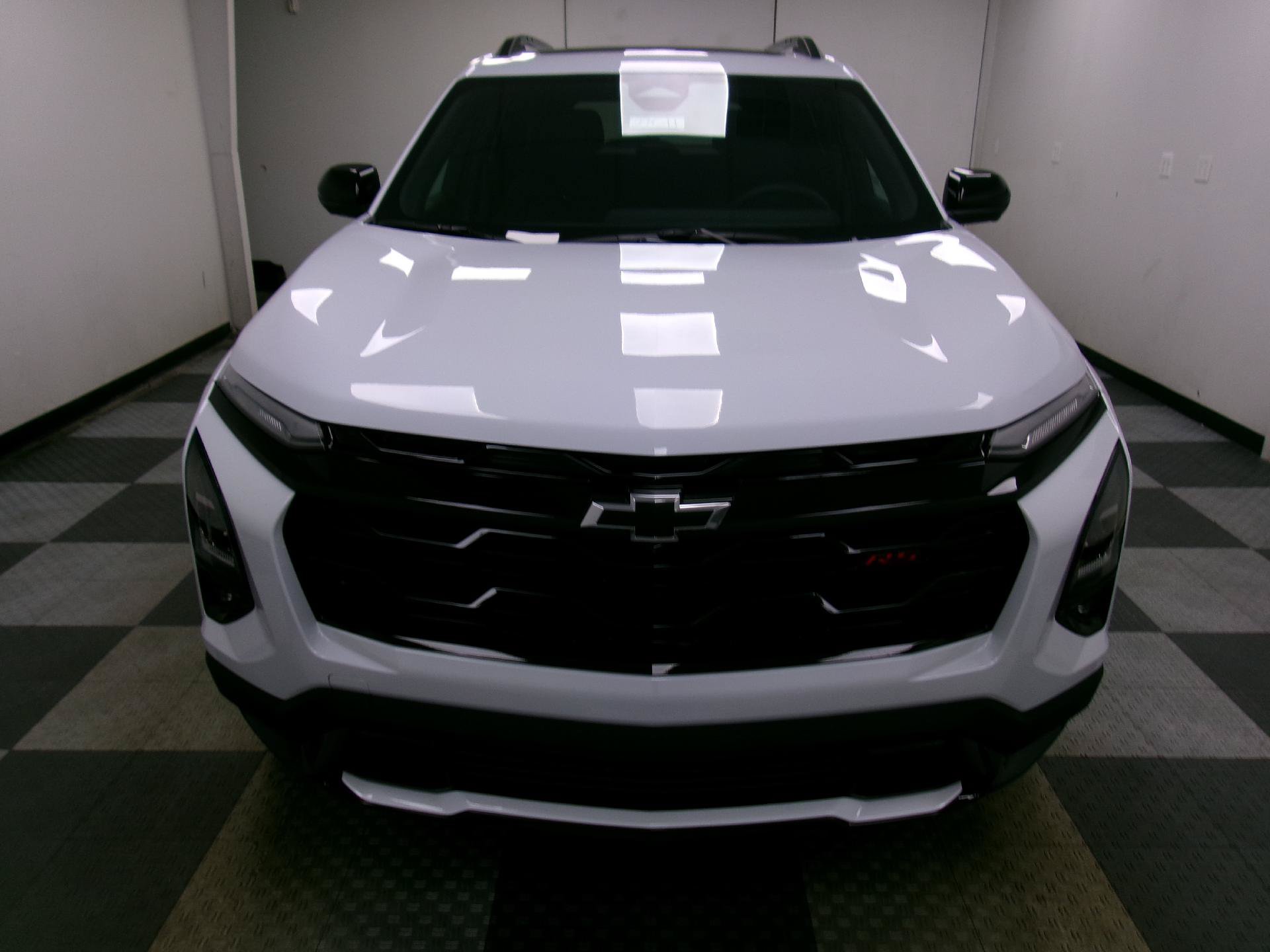 New 2027 Chevrolet Equinox RS w/ Safety and Technology Package AWD/4WD image 15