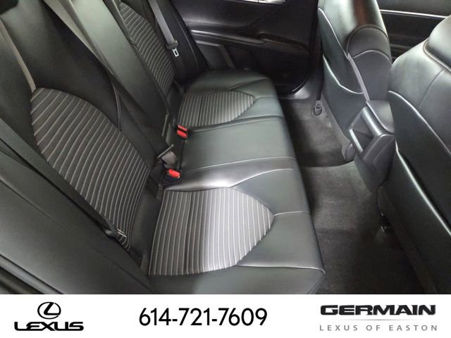 Used 2022 Toyota Camry SE image 23