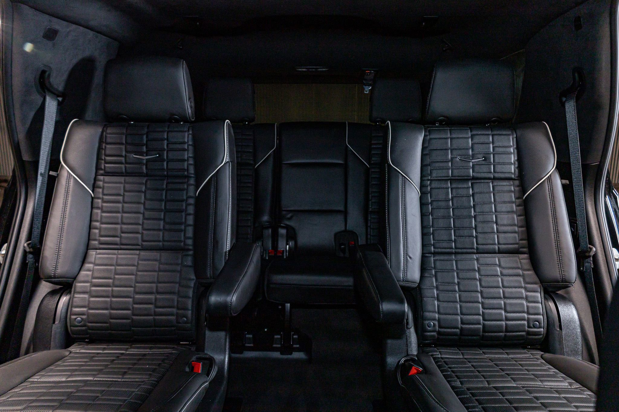 Used 2025 Cadillac Escalade Sport Platinum AWD/4WD image 24