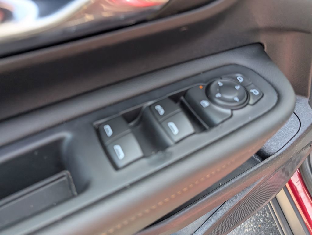 Used 2020 GMC Terrain SLT FWD image 15