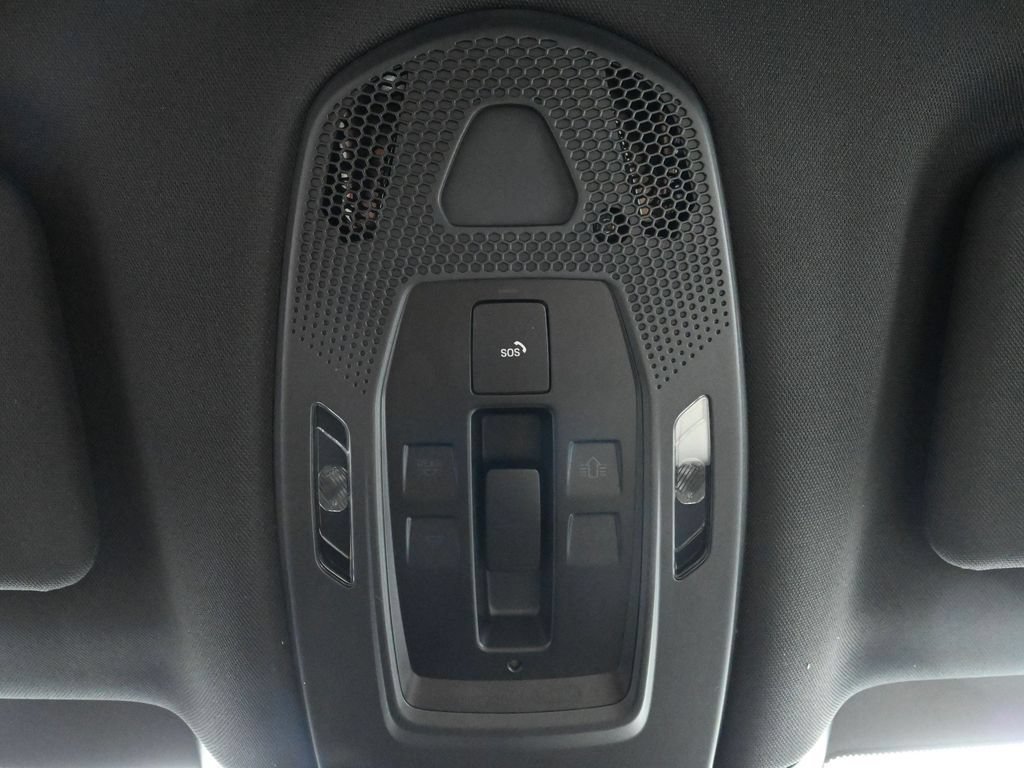 Certified 2026 Porsche Panamera image 24