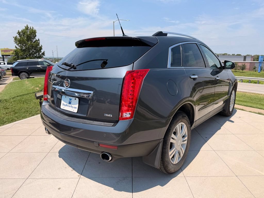 Used 2013 Cadillac SRX Luxury w/ Driver Awareness Package FWD image 9